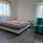 7 Apartman