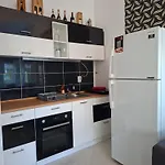 7 Apartmanhaz Apartment *