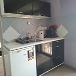 7 Apartmanhaz