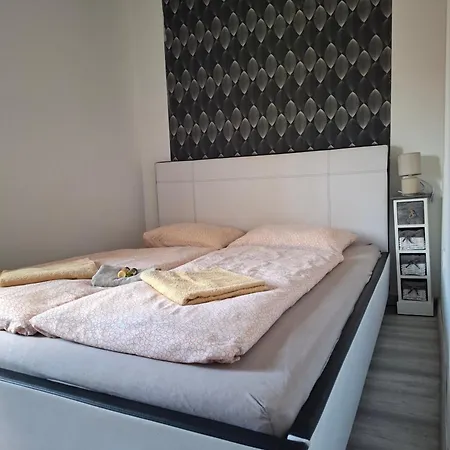 7 Apartmanhaz Siófok