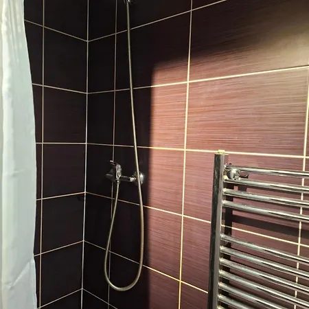 7 Apartmanhaz * Шиофок